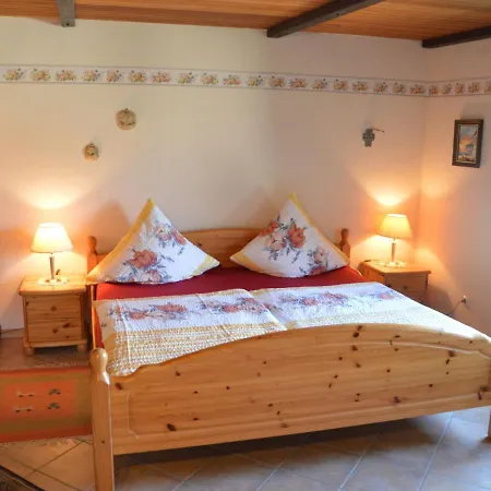 Apartmán Apartment Located On The Edge Of A Forest With A Fantastic View Bermel